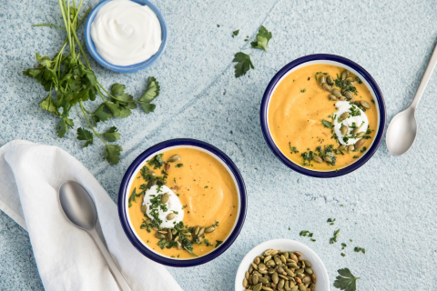 Soupe de courge butternut rôtie et épicée 